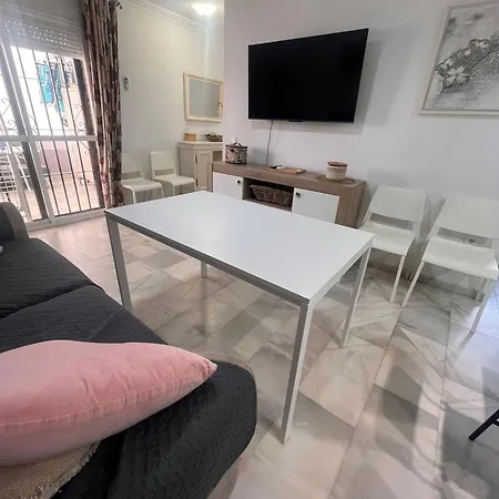 Apartment Laguna Piscina- Rent Malaga *