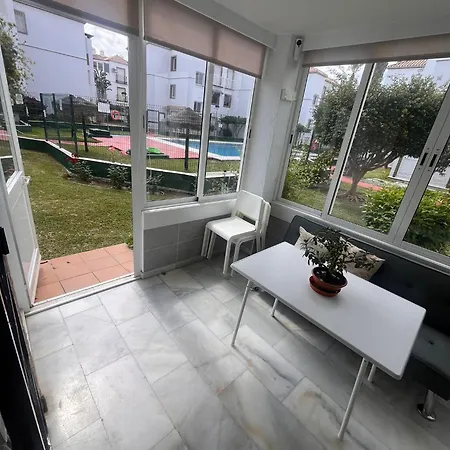 Laguna Piscina- Rent Malaga *